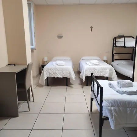 فندق Piemonte لوريتو