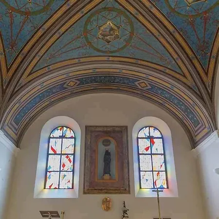 فندق Piemonte لوريتو